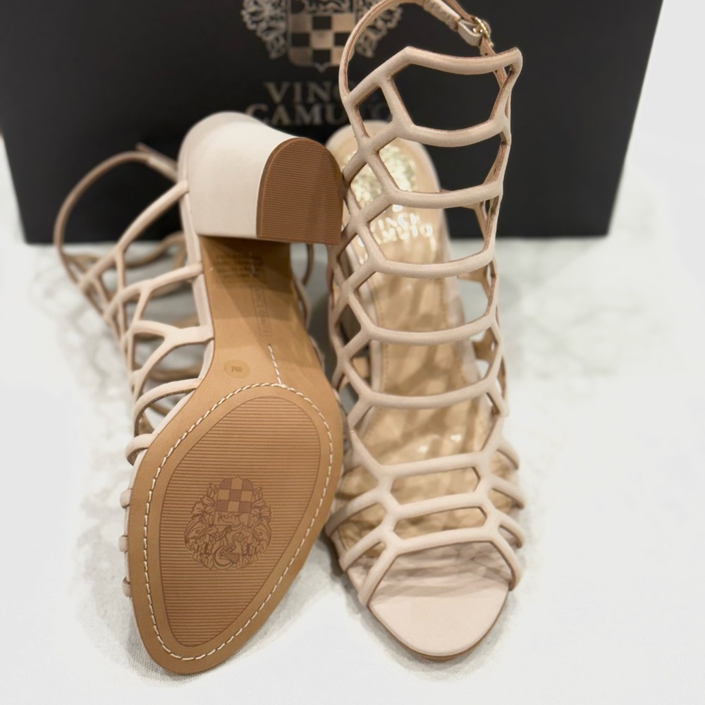 Vince Camuto VC-Naveena Women's Heels Color Nude Nubuck - Picture 3 of 12